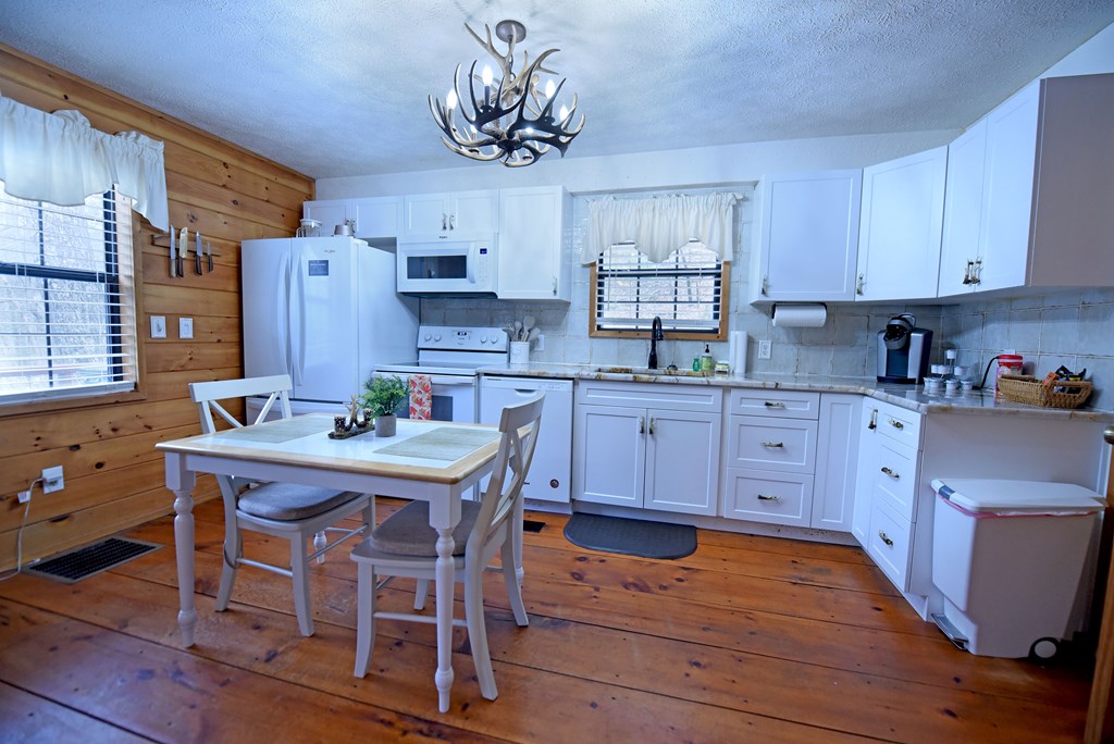 416925 Morganton Residential