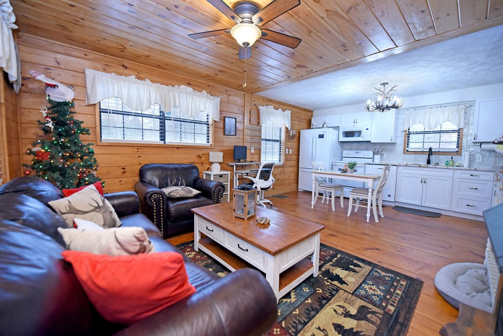 416925 Morganton Residential