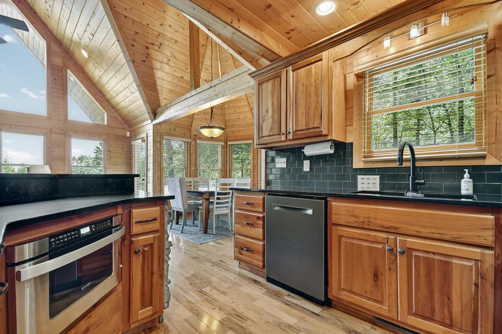 416964 Blue Ridge Residential