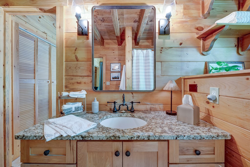 416975 Blue Ridge Residential