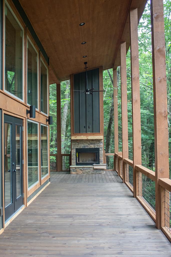 416986 Blue Ridge Residential
