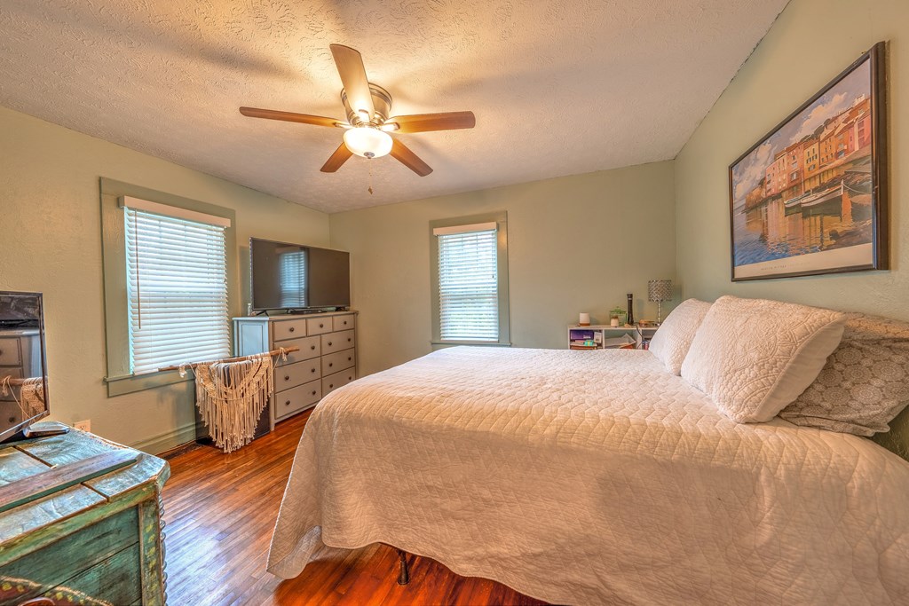 416998 Morganton Residential