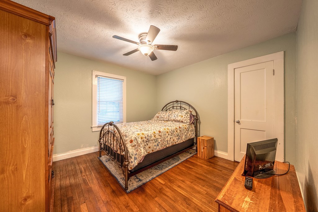 416998 Morganton Residential