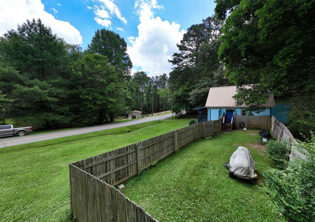 416999 Blairsville Residential