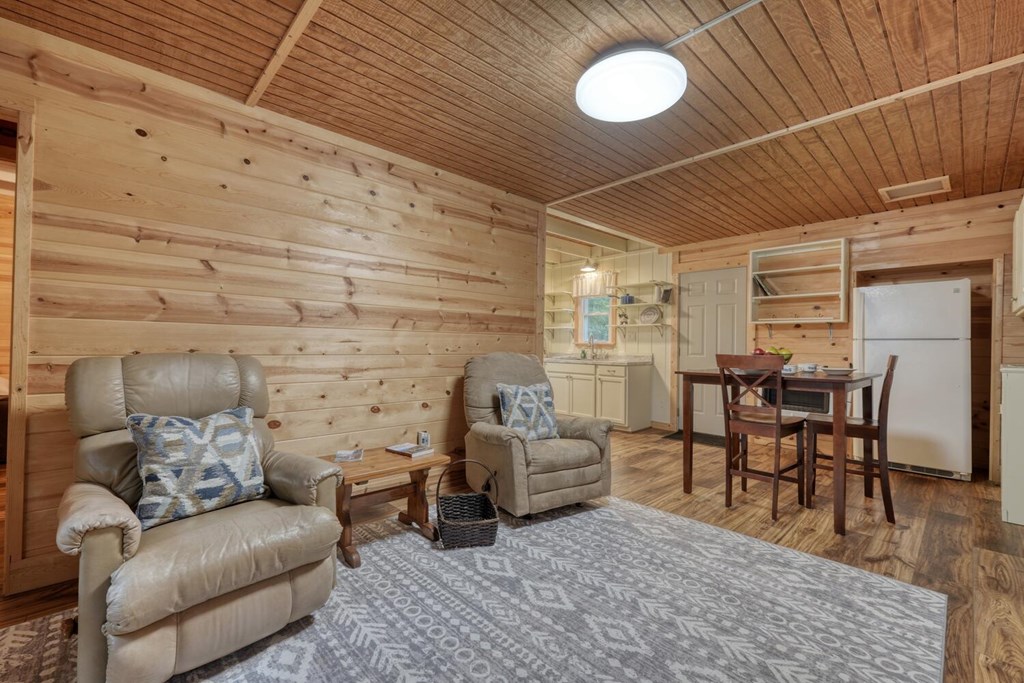 416999 Blairsville Residential