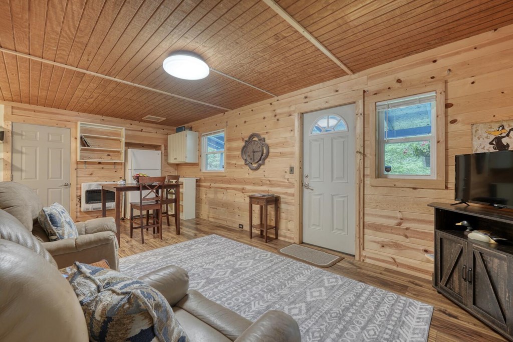 416999 Blairsville Residential