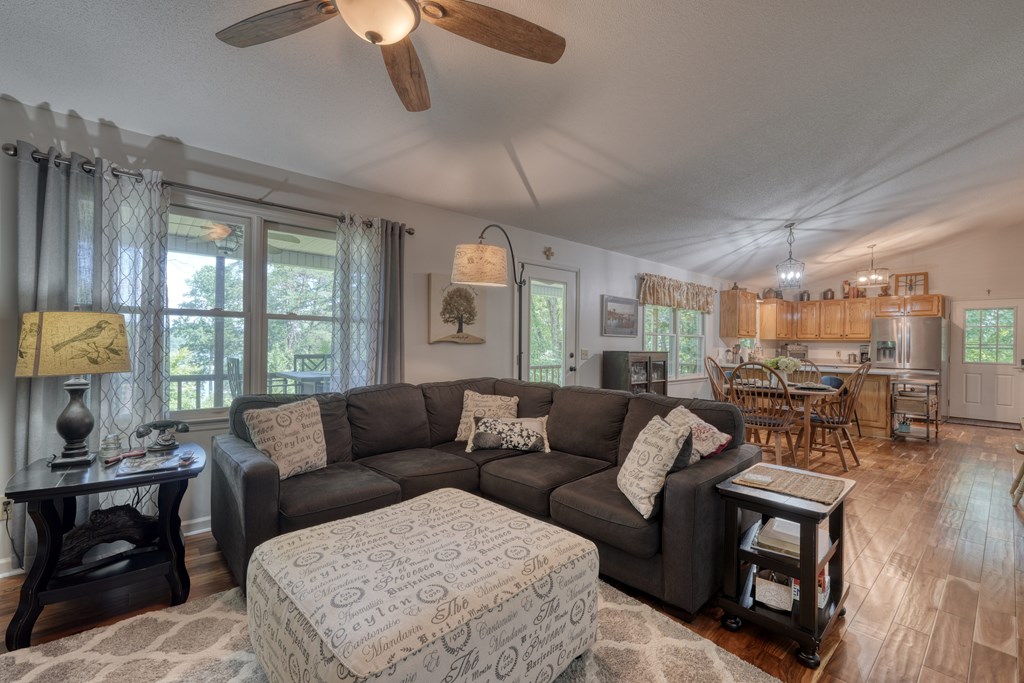 417015 Hiawassee Residential