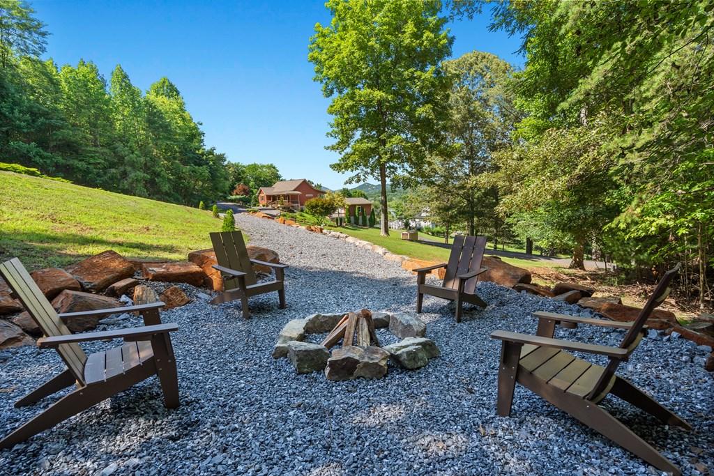 417032 Hiawassee Residential