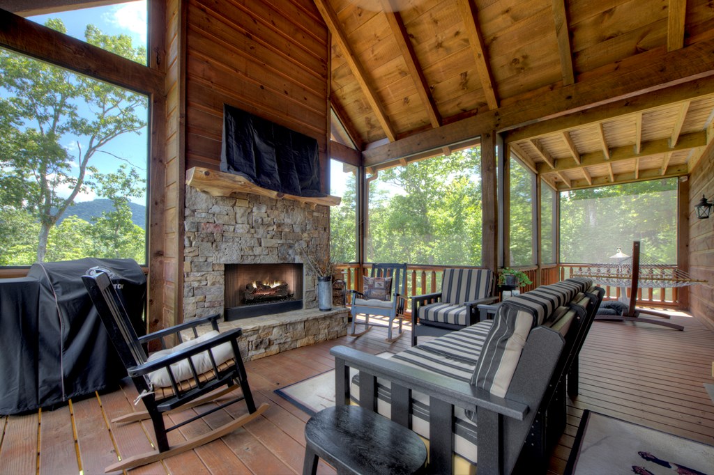 417046 Blue Ridge Residential