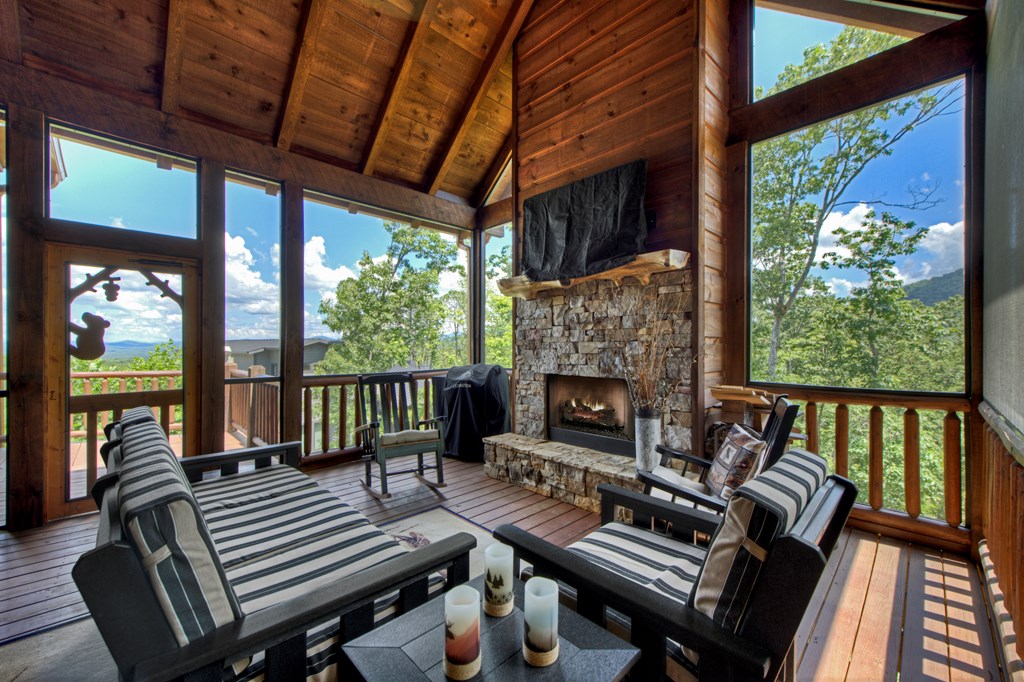 417046 Blue Ridge Residential