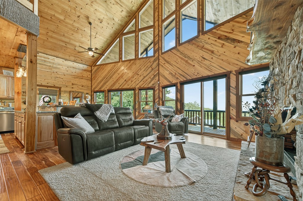 417046 Blue Ridge Residential