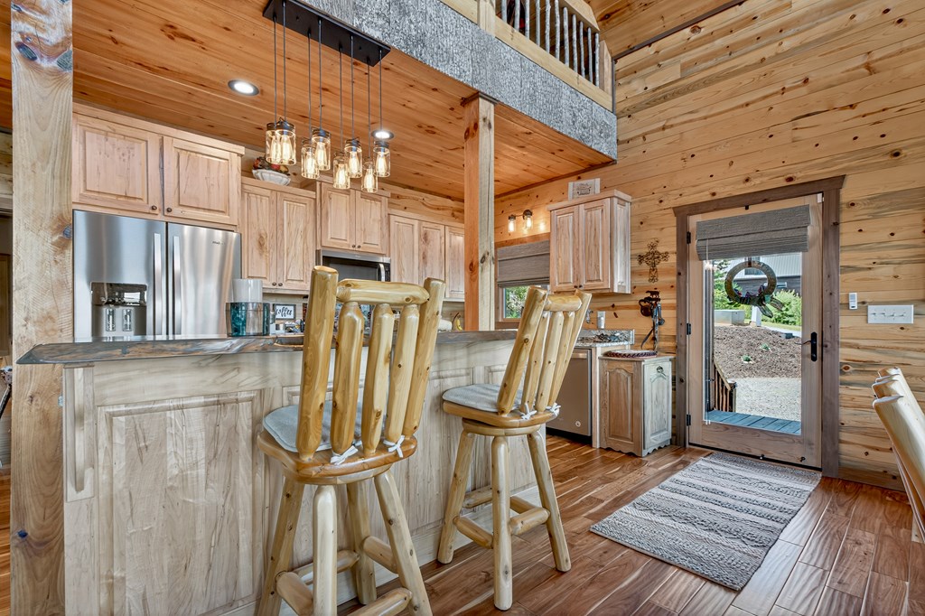 417046 Blue Ridge Residential