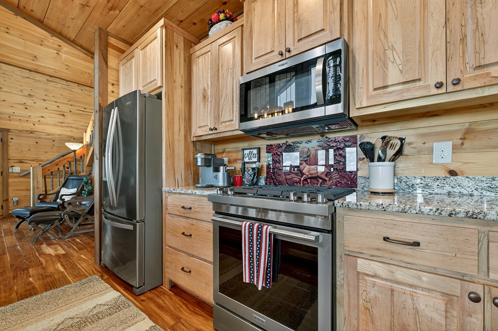 417046 Blue Ridge Residential