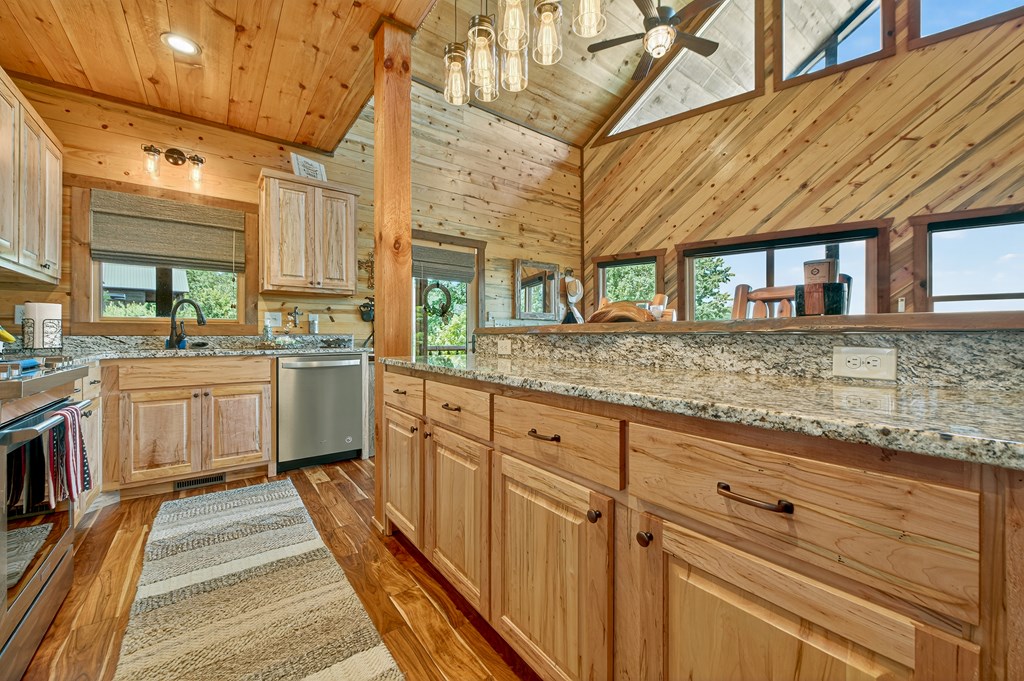 417046 Blue Ridge Residential