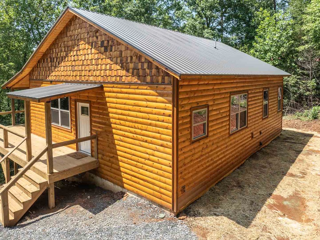 417058 Brasstown Residential