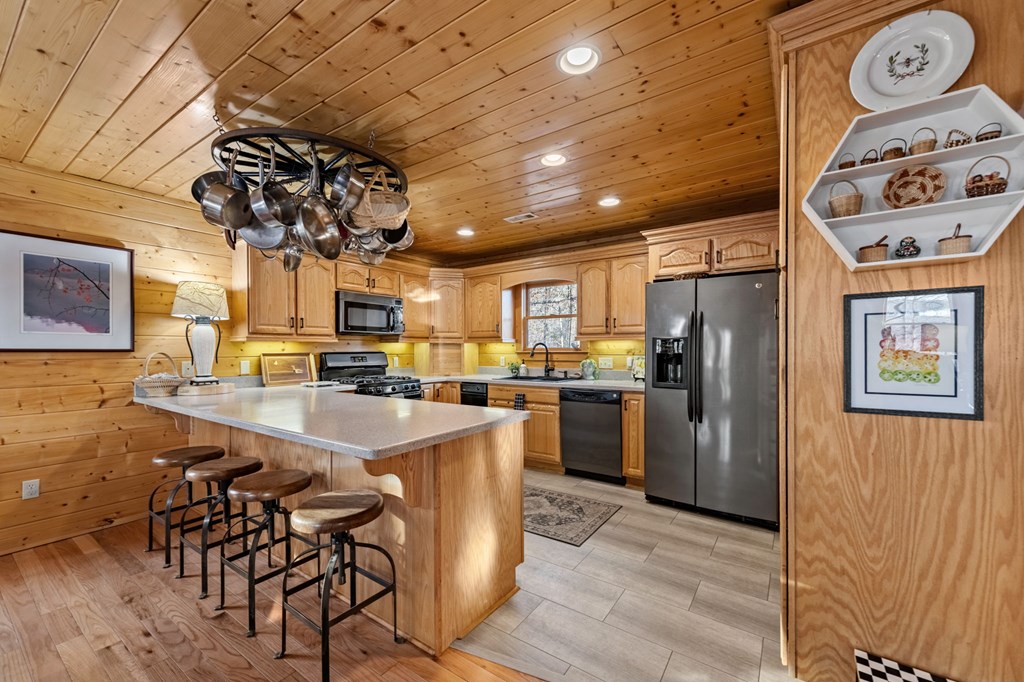 417064 Blue Ridge Residential