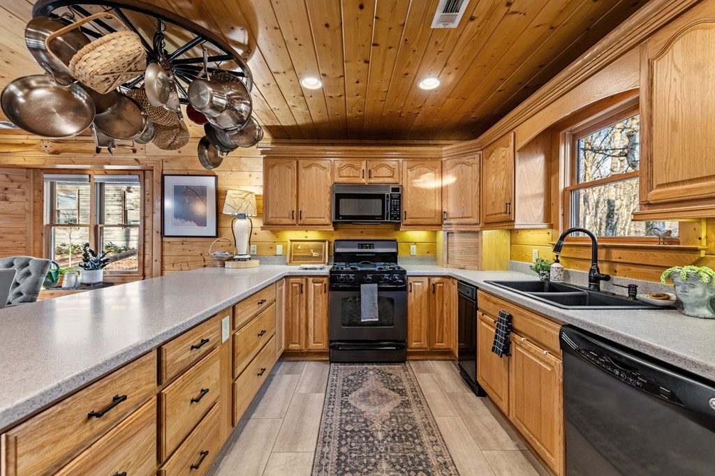 417064 Blue Ridge Residential