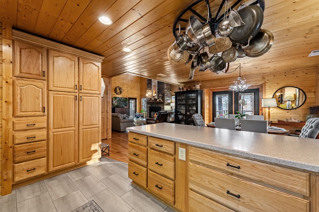 417064 Blue Ridge Residential