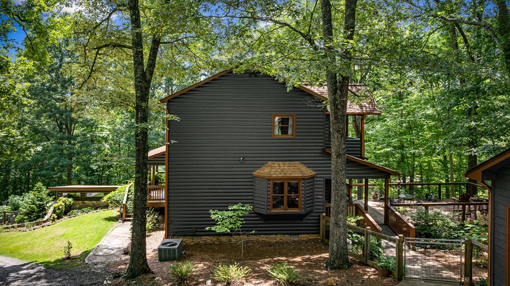417064 Blue Ridge Residential