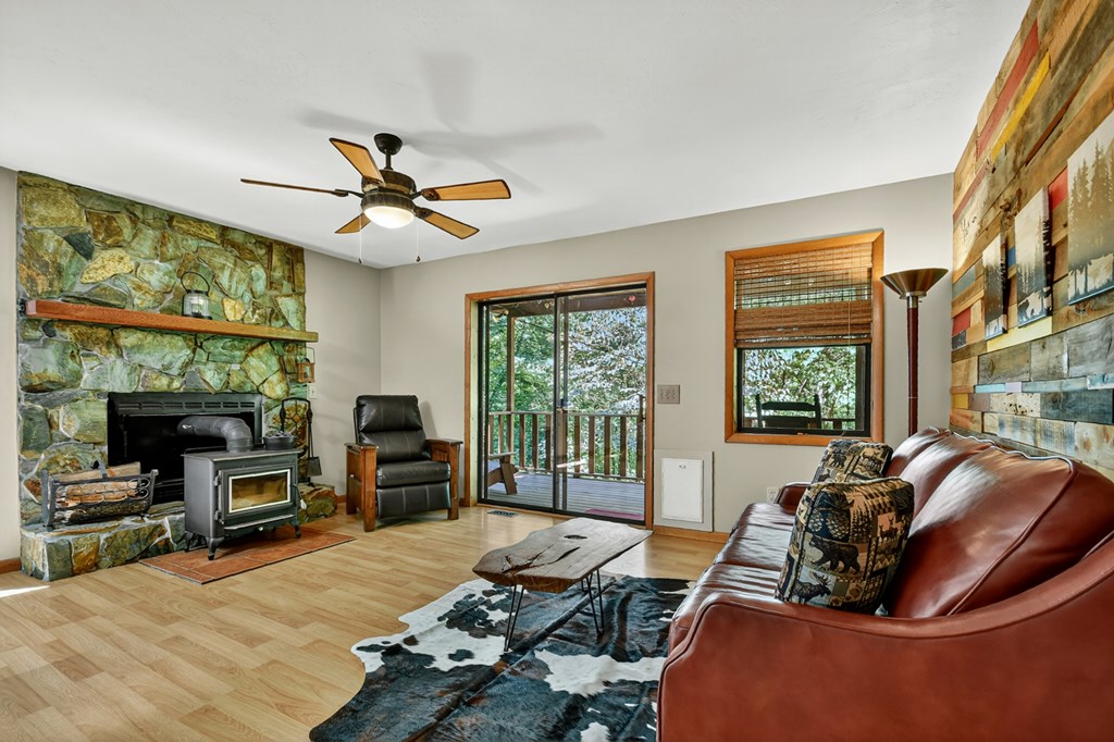 417070 Murphy Residential