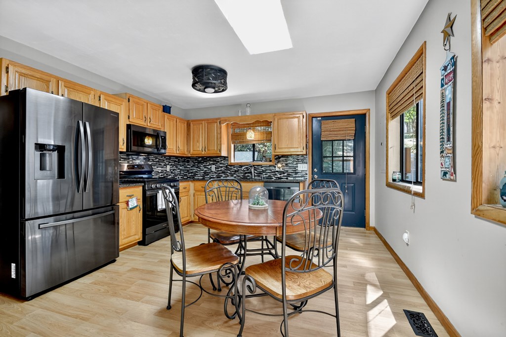 417070 Murphy Residential