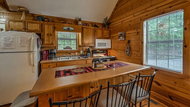 417074 Young Harris Residential