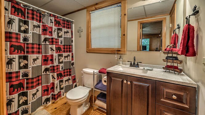 417074 Young Harris Residential