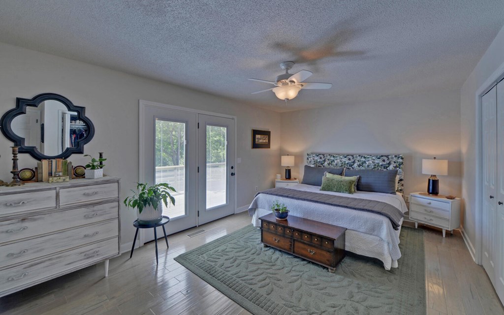 417076 Murphy Residential