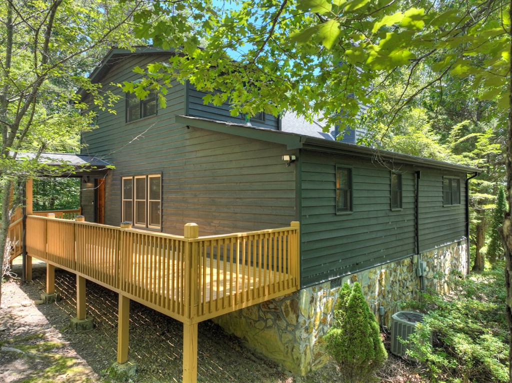 417082 Blue Ridge Residential