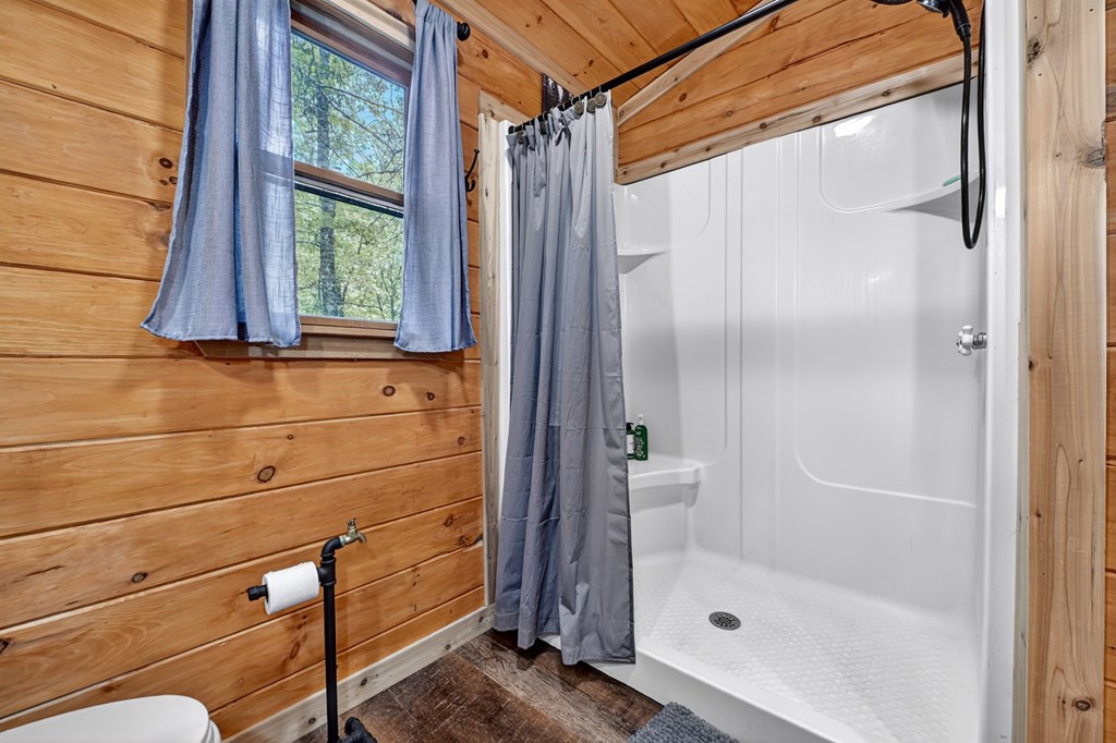 417082 Blue Ridge Residential