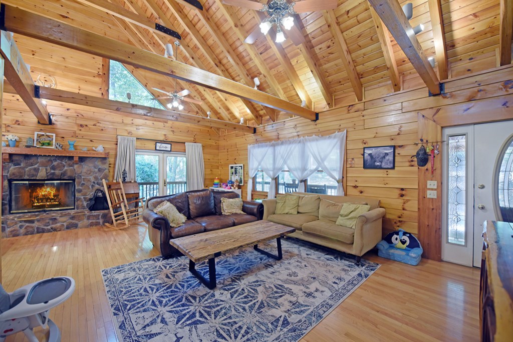 417083 Blairsville Residential