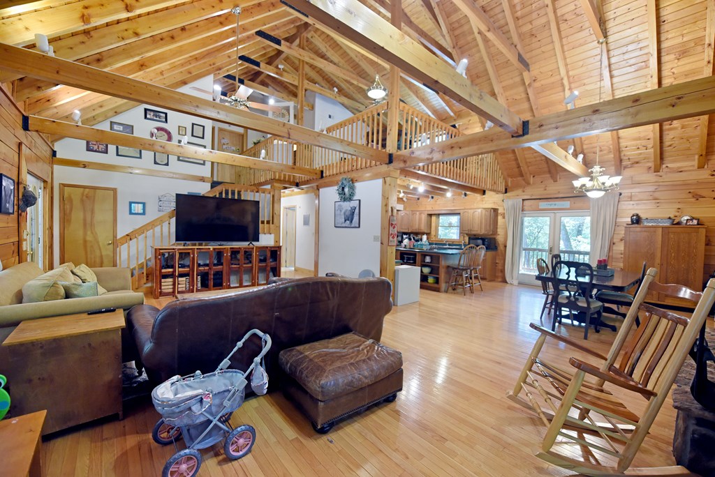 417083 Blairsville Residential