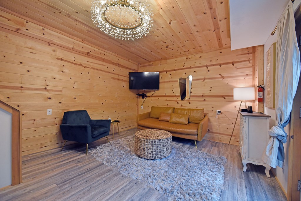 417086 Cherry Log Residential