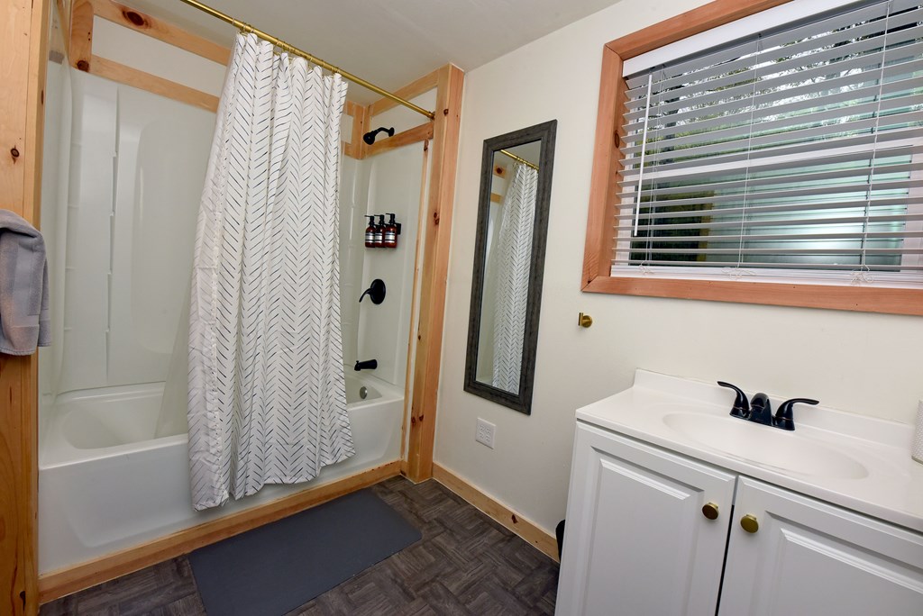 417086 Cherry Log Residential