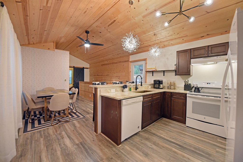 417086 Cherry Log Residential