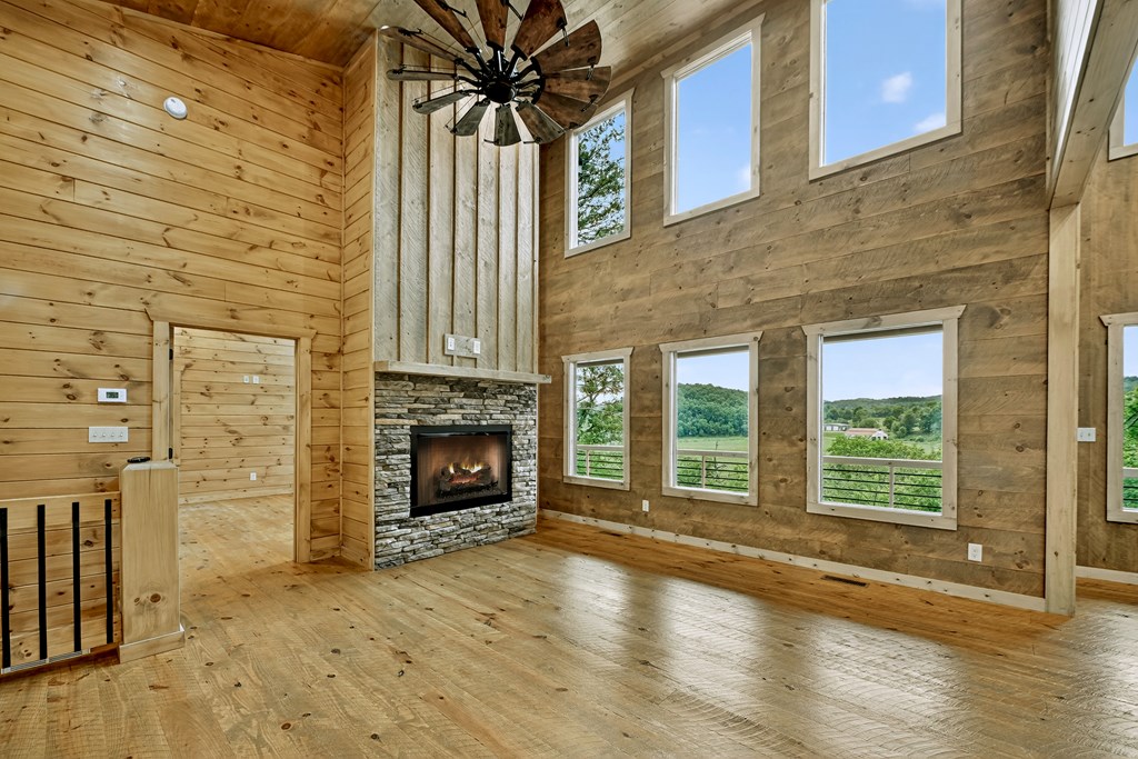 417097 Blue Ridge Residential