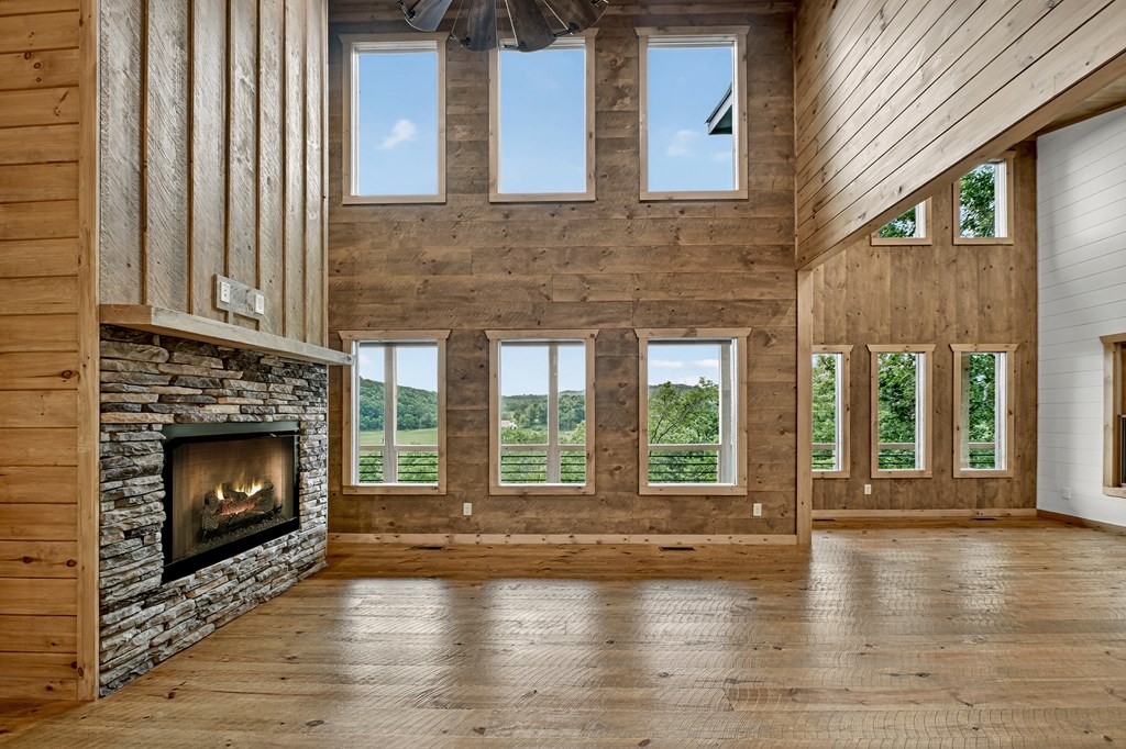 417097 Blue Ridge Residential