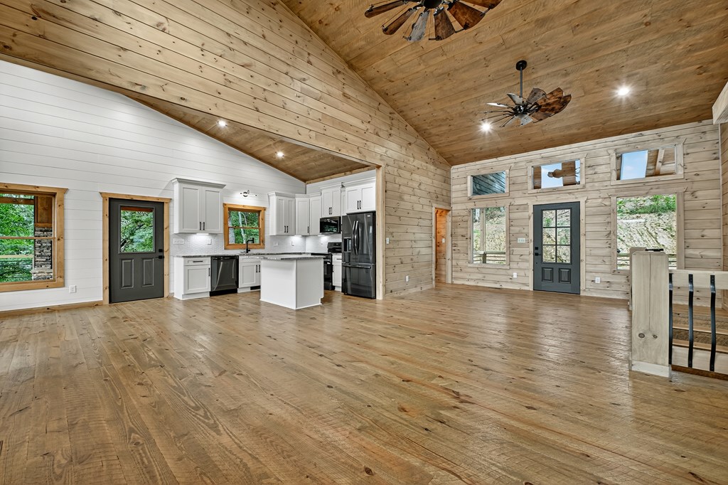 417097 Blue Ridge Residential