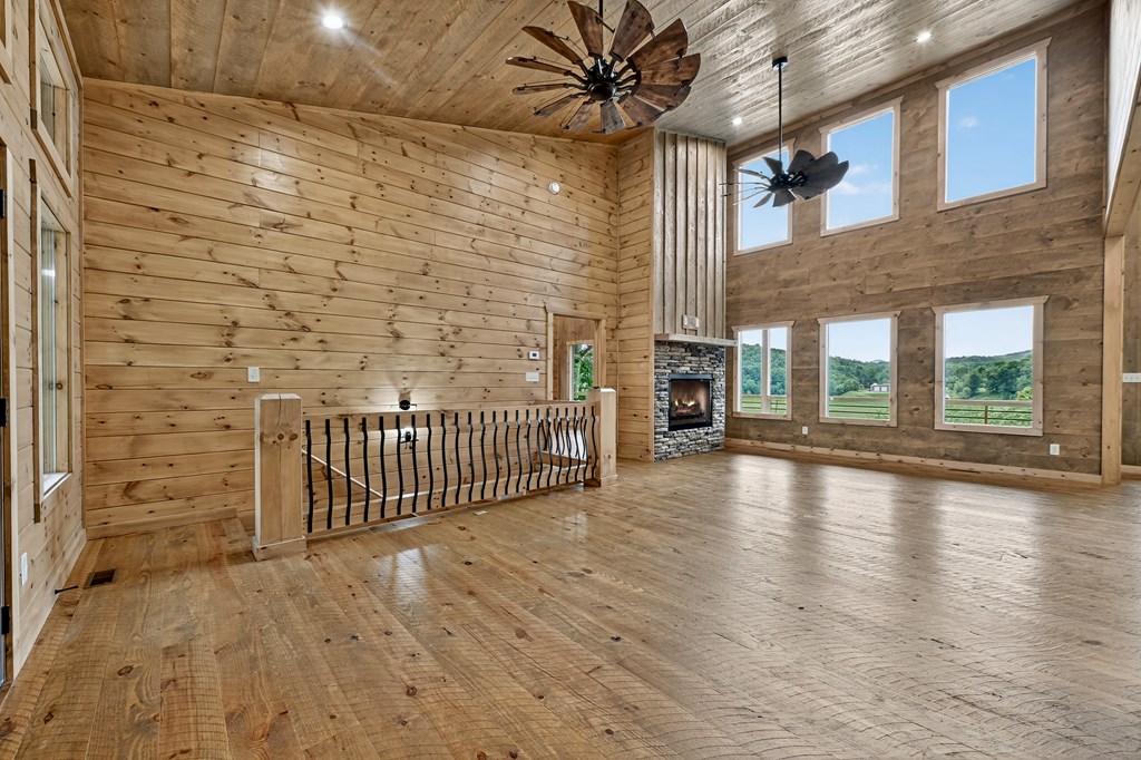 417097 Blue Ridge Residential