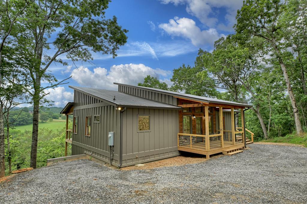 417097 Blue Ridge Residential