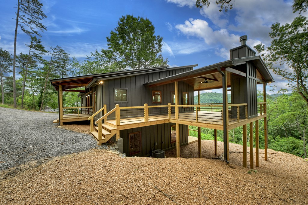 417097 Blue Ridge Residential