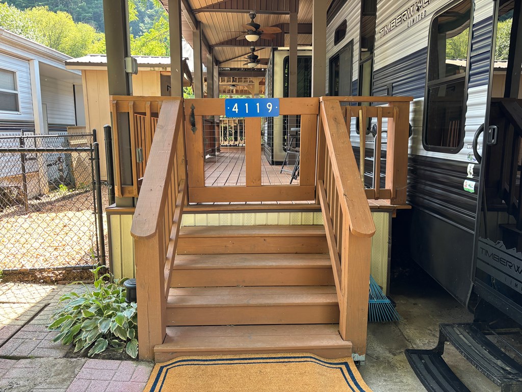 417104 Hiawassee Residential