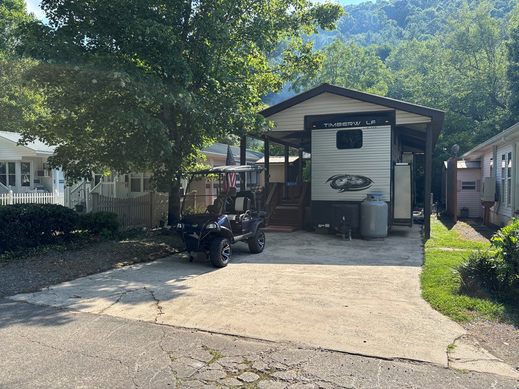 417104 Hiawassee Residential