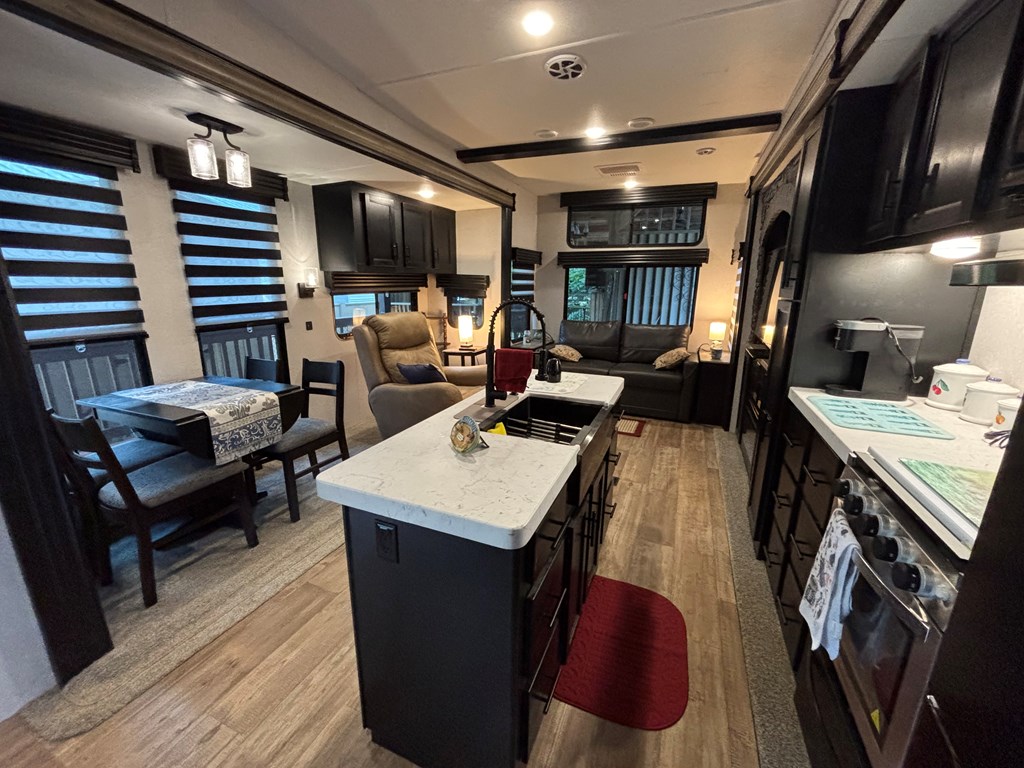 417104 Hiawassee Residential
