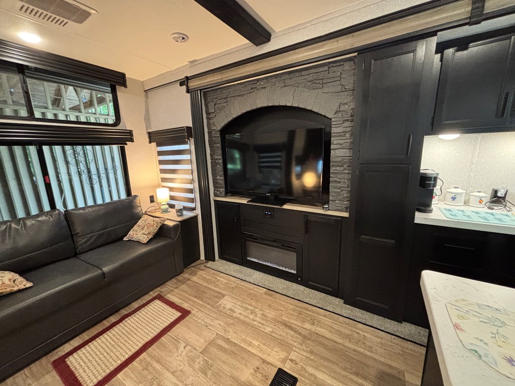 417104 Hiawassee Residential