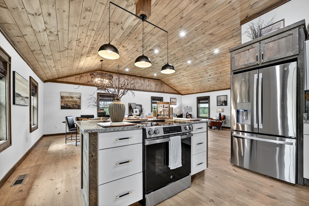 417119 Blue Ridge Residential