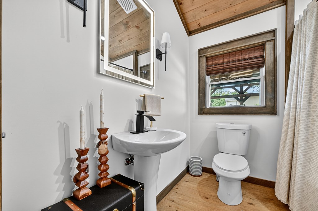 417119 Blue Ridge Residential