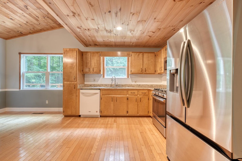 417141 Epworth Residential