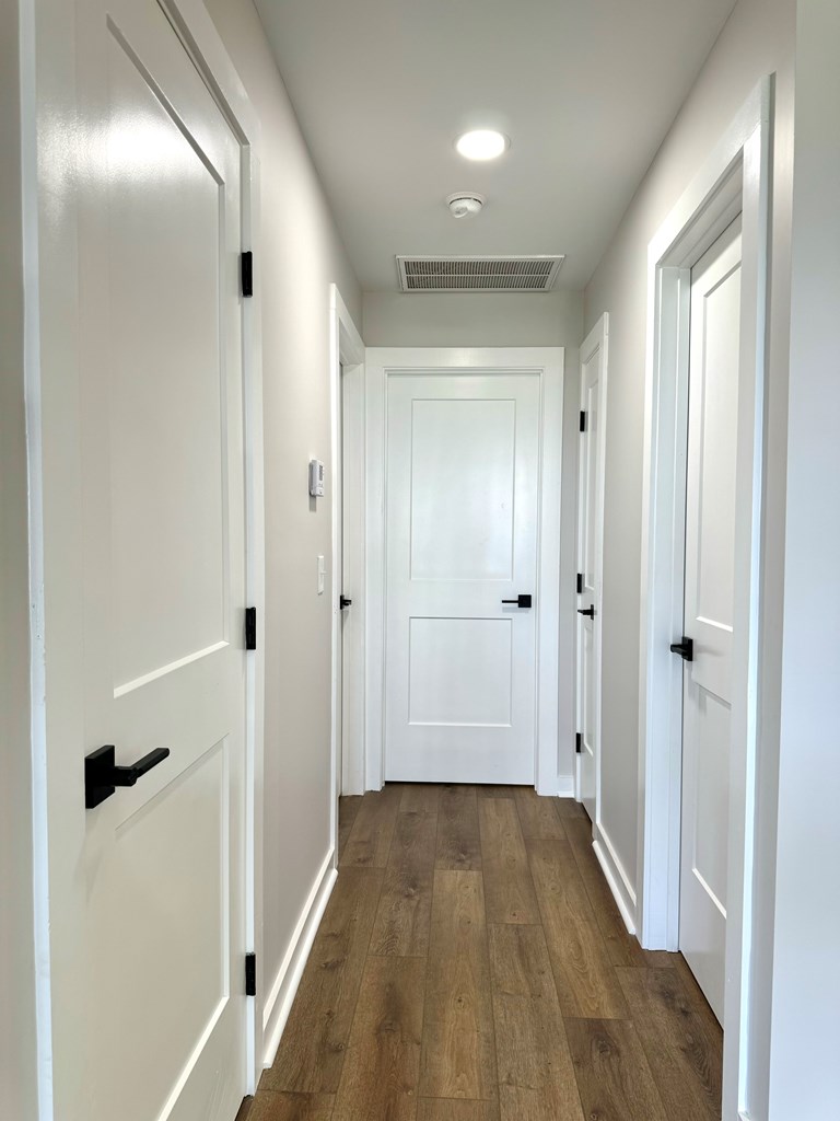 417143 Young Harris Residential