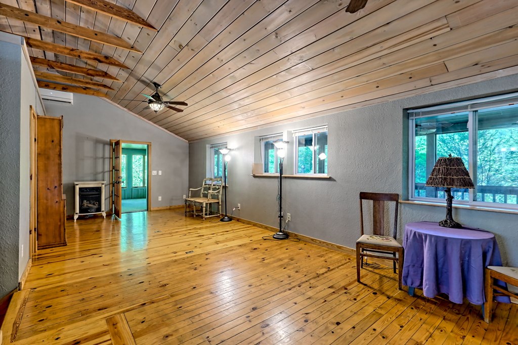 417149 Hiawassee Residential